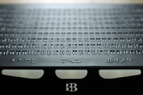 Canute 360 - multi-line Braille display