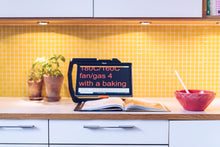 Load image into Gallery viewer, MagniLink TAB 5 magnifier with Speech