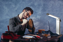 Load image into Gallery viewer, Daylight Twist 2 Lamp