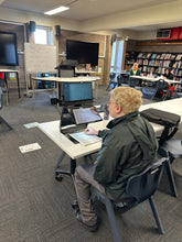 Load image into Gallery viewer, Mercury 13 Pro Laptop Magnifier with OCR Speech and Distance camera

